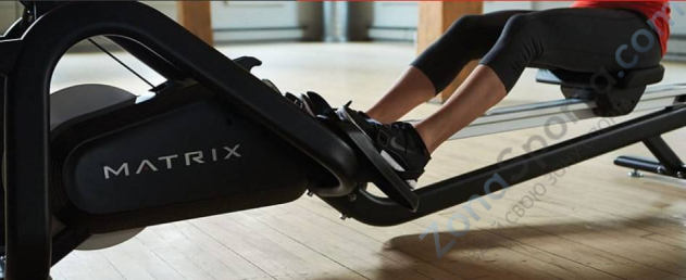 Гребной тренажер с целевой консолью Matrix RXP AR12